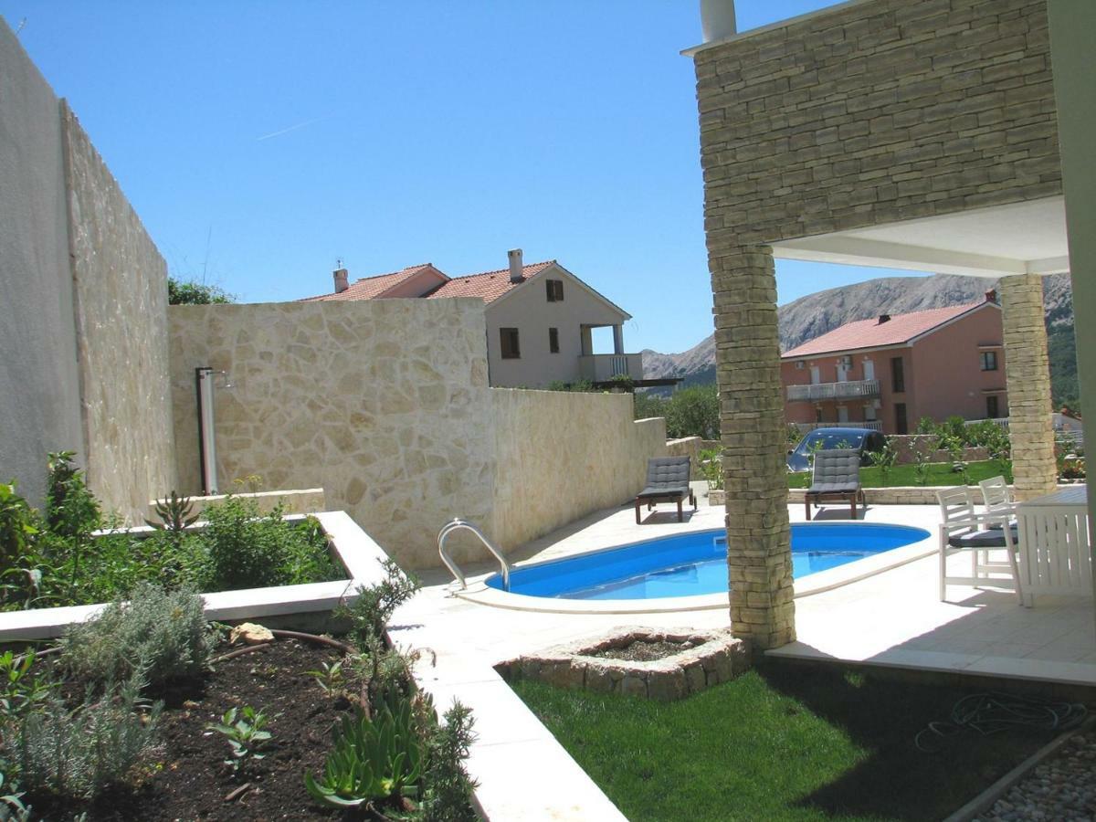 House Sunny Rock Baska Villa Exterior photo
